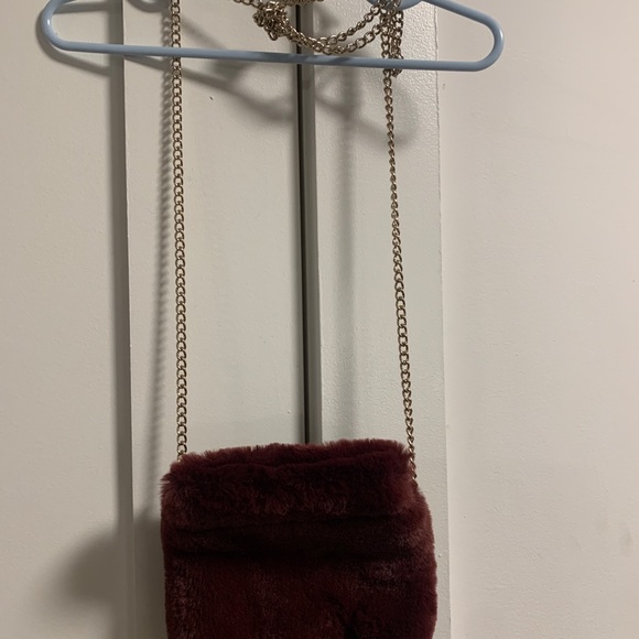 Faux Fur Night on the town - Picture 3 of 3